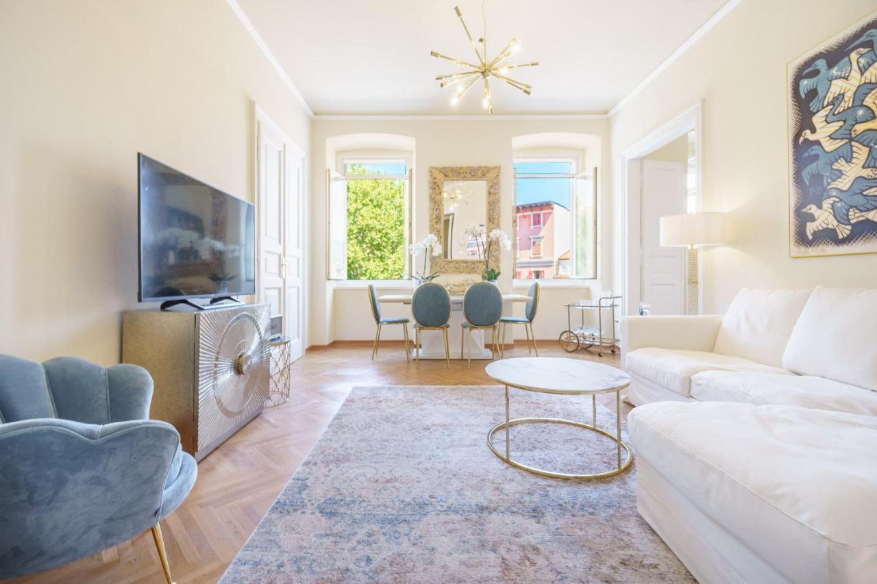 James Joyce Luxury Apartment ترييستي المظهر الخارجي الصورة