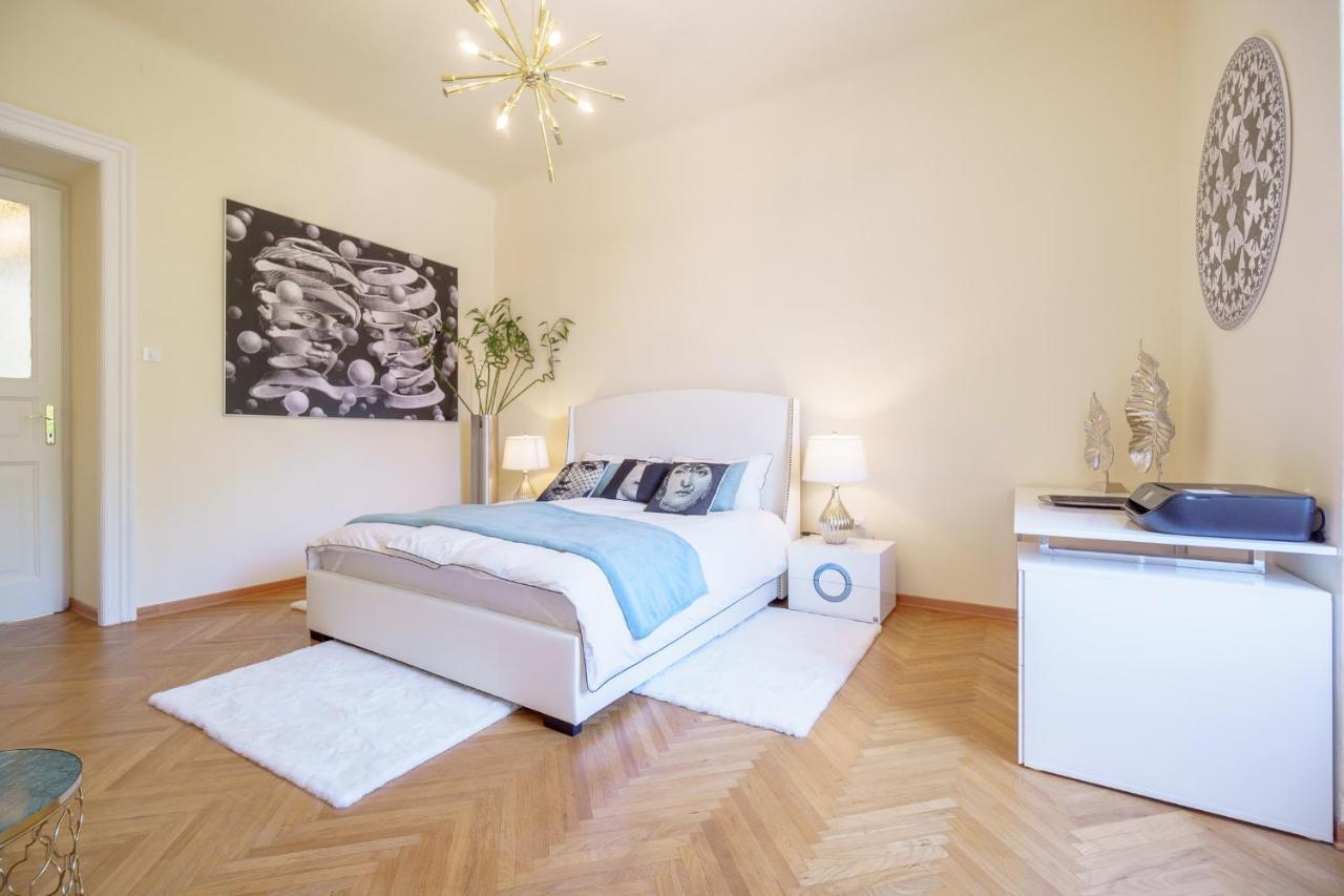 James Joyce Luxury Apartment ترييستي المظهر الخارجي الصورة